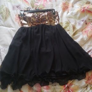Black and gold dress / homecoming dress